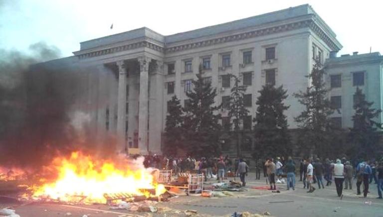 How Neo-Nazi Thugs Supported by Kiev Regime Killed Odessa Inhabitants. Photographic Evidence