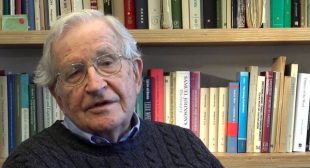 Chomsky: US Leaders’ Panic Over Crimea Is About Fear of Losing Global Dominance