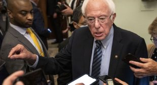 Bernie to House Progressives: Don’t Back Down