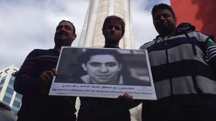 Prisoner of conscience: Saudi blogger gets 10 years, 1000 lashes for insulting Islam